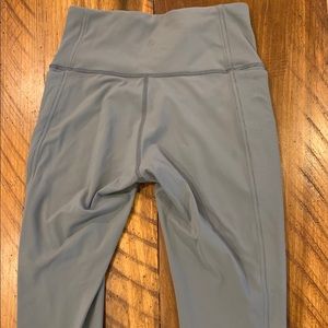 Lululemon full length tights w/ pockets
